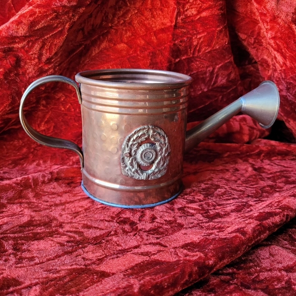 Vintage brass watering can - Picture 3 of 4